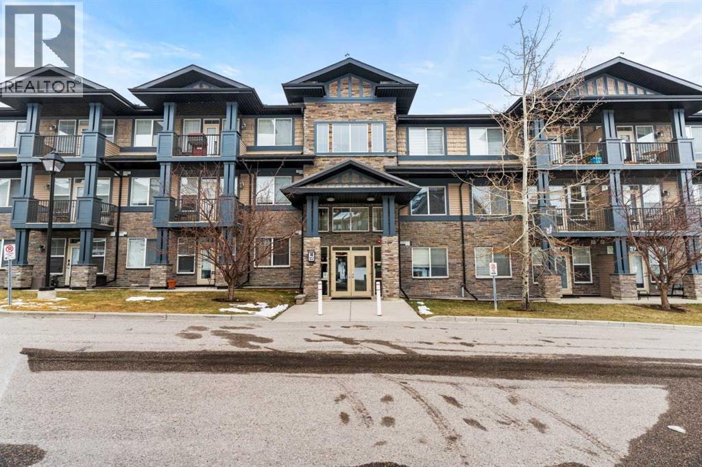 212-10 Panatella Road NW, Calgary, AB, T3K 0V4