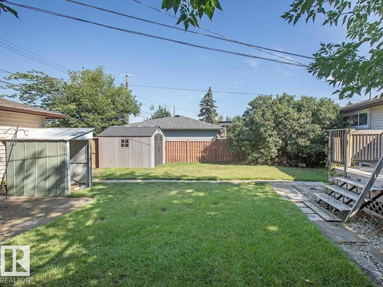 9072 52 Street NW, Edmonton, AB, T6B 1G2 - 24