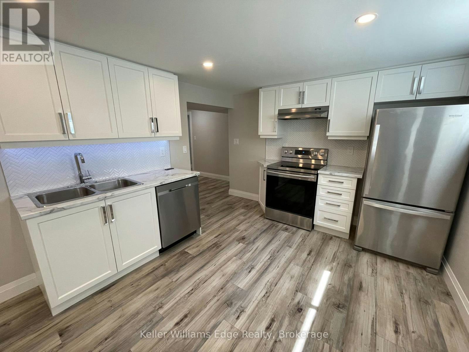 LOWER-24 Baroche Street, Hamilton, ON, L8V 4C7 - 3