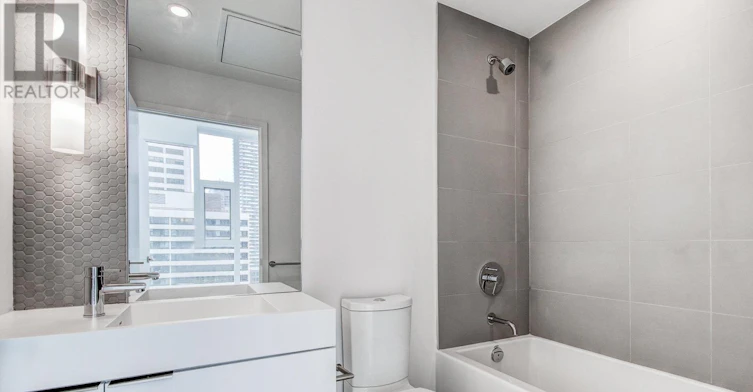 1205-33 Helendale Avenue, Toronto, ON, M4R 0A4 - 9