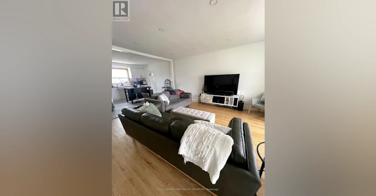 22 Beaucourt Road, Toronto, ON, M8Y 3G2 - 20