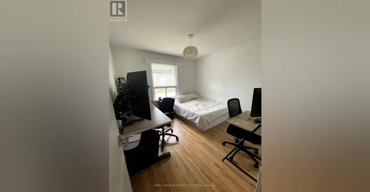 22 Beaucourt Road, Toronto, ON, M8Y 3G2 - 22