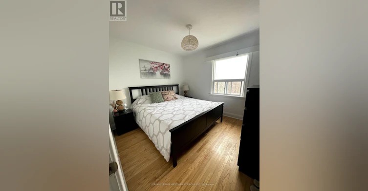 22 Beaucourt Road, Toronto, ON, M8Y 3G2 - 21