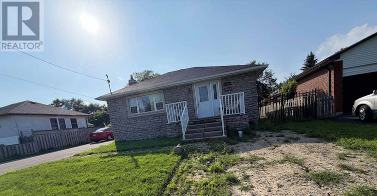 BSMT-389 Marf Avenue, Mississauga, ON, L5G 1T2