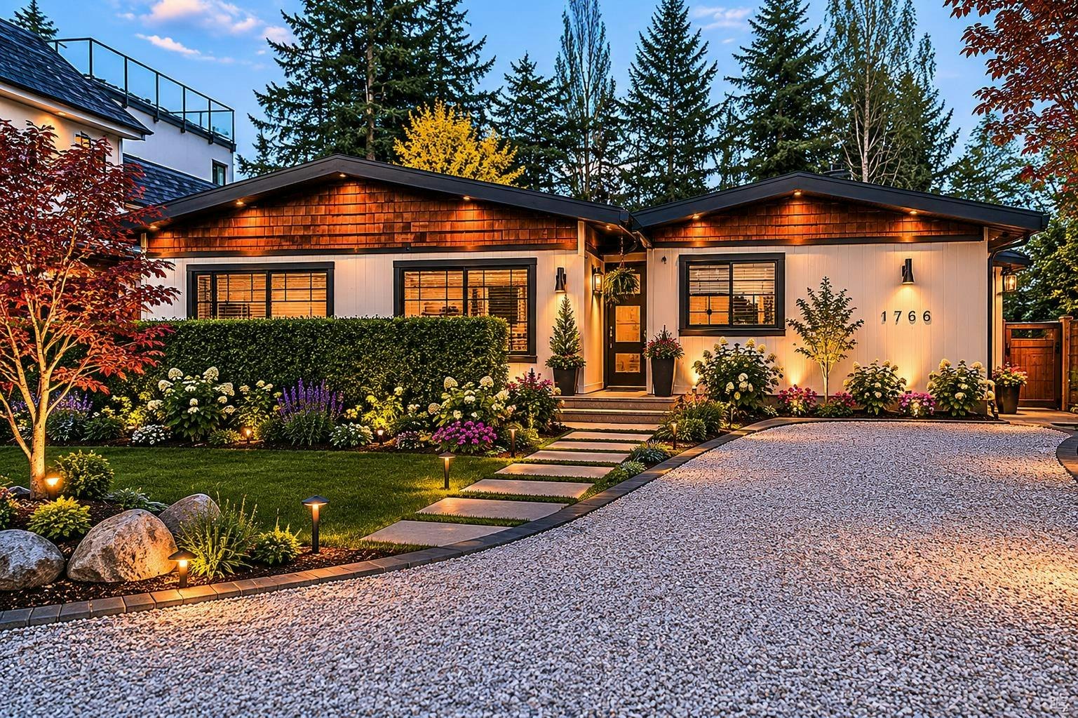 1766 139 Street, Surrey, BC, V4A 4G7