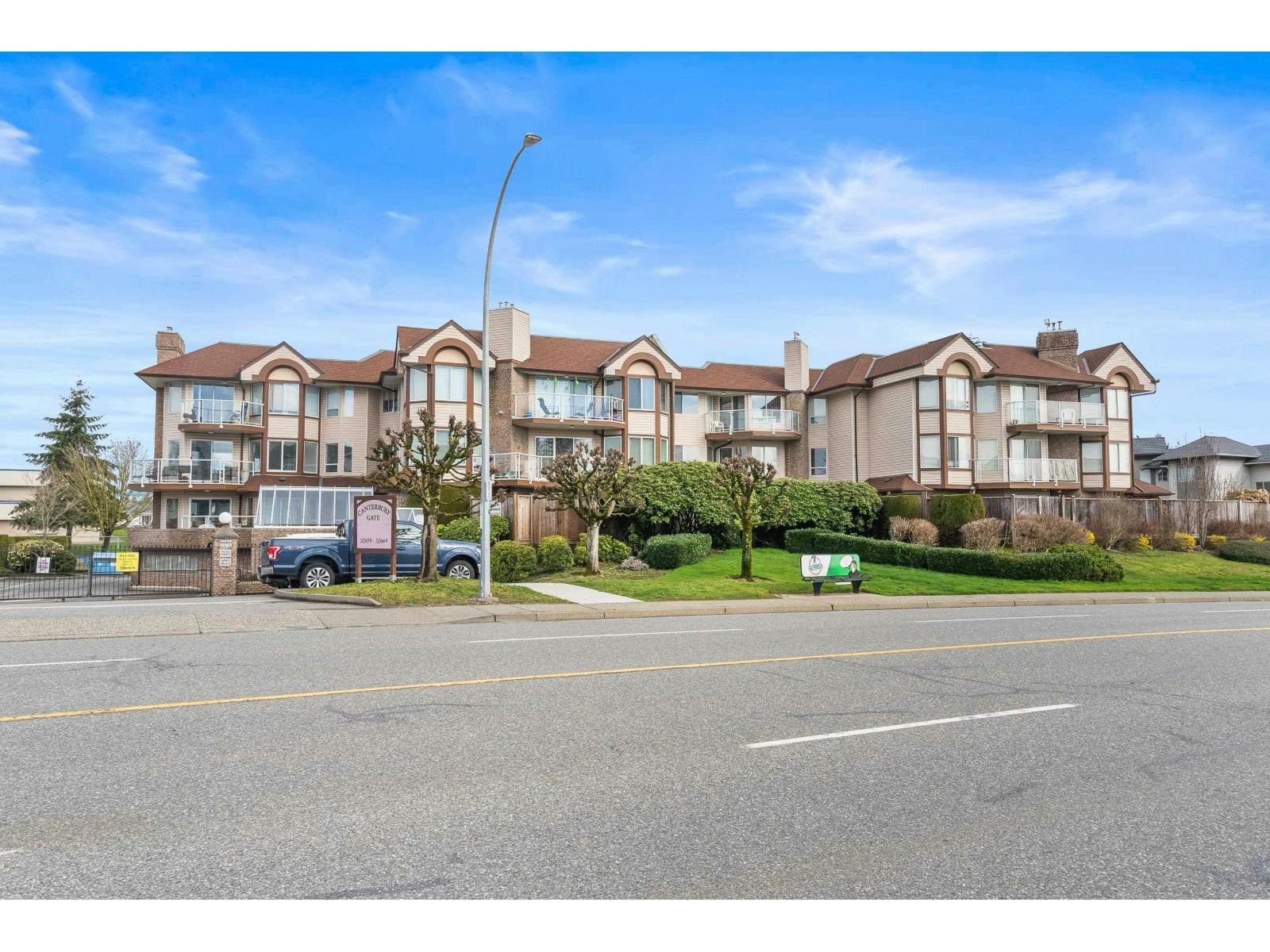 208-32669 George Ferguson Way, Abbotsford, BC, V2T 4E4