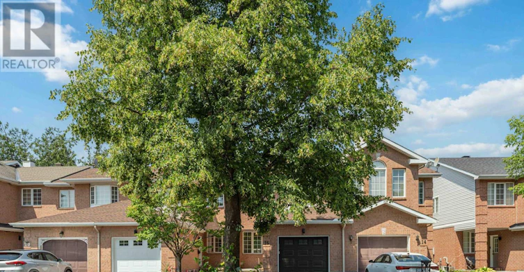 16 Cohen Avenue, Ottawa, ON, K2L 4E9 - 3