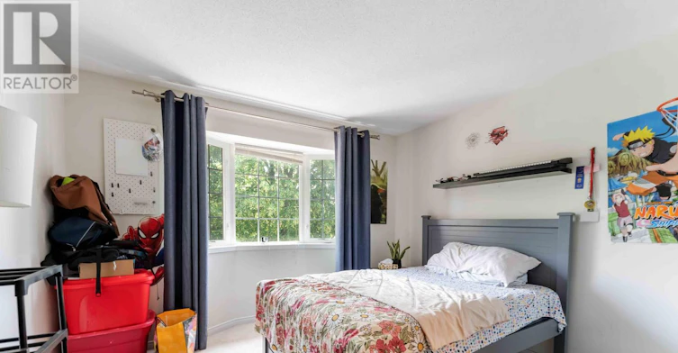 16 Cohen Avenue, Ottawa, ON, K2L 4E9 - 17