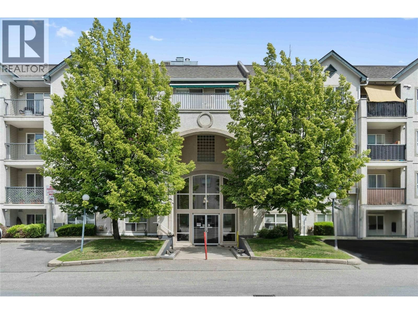 406-640 SW 3 Street, Salmon Arm, BC, V1E 2R3