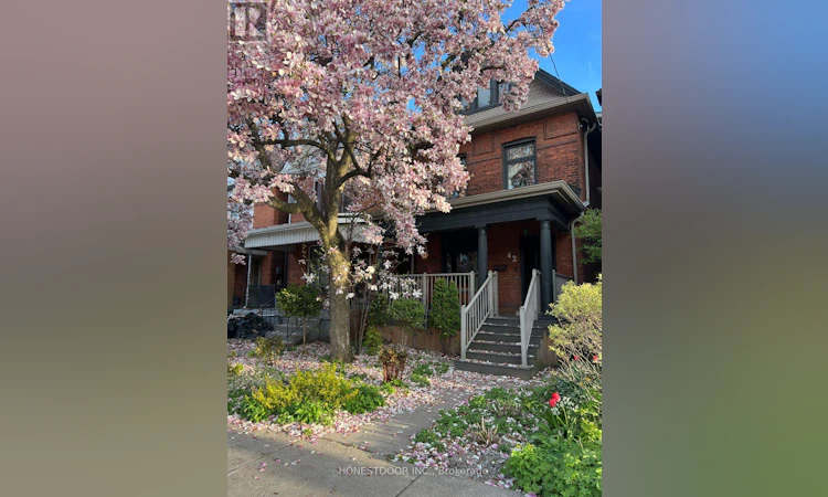 42 Nightingale Street