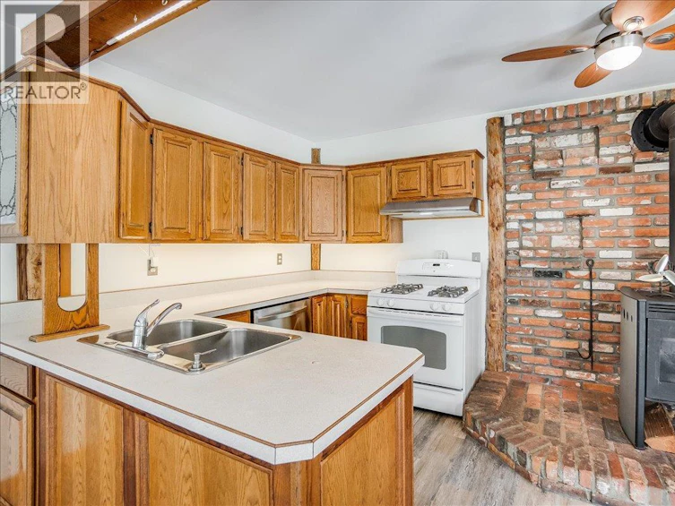 6042 Woodward Road, Winlaw, BC, V0G 2G0 - 10