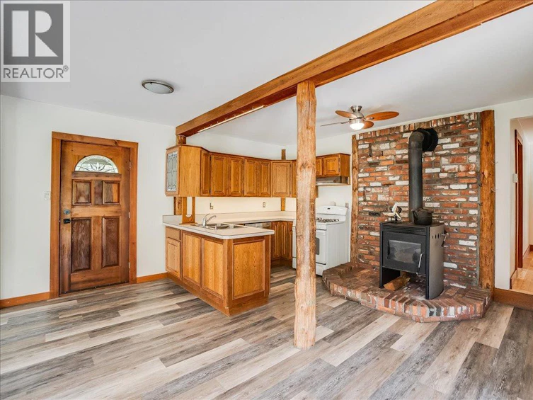 6042 Woodward Road, Winlaw, BC, V0G 2G0 - 8