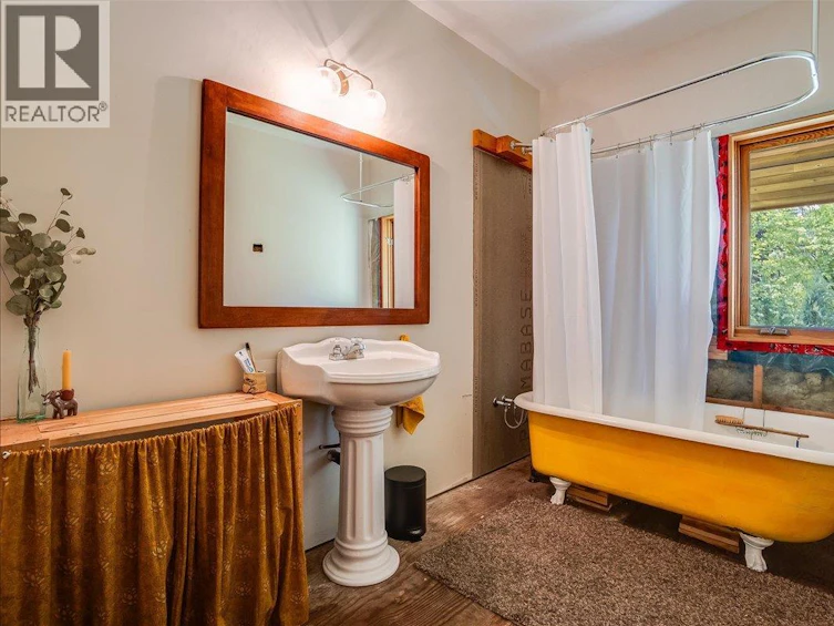 6042 Woodward Road, Winlaw, BC, V0G 2G0 - 43