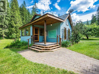 6042 Woodward Road - 5