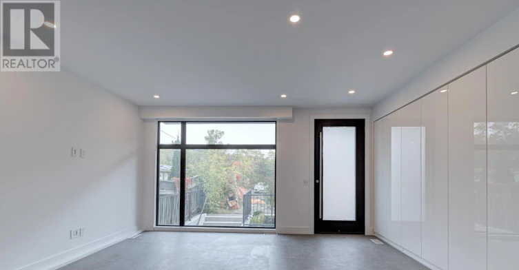 MAIN-531 Arlington Avenue, Toronto, ON, M6C 3A6 - 7