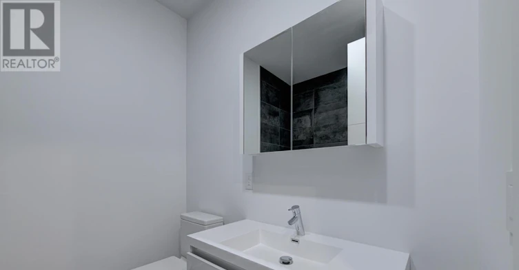MAIN-531 Arlington Avenue, Toronto, ON, M6C 3A6 - 14