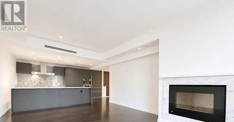 2407-180 University Avenue, Toronto, ON, M5H 0A2