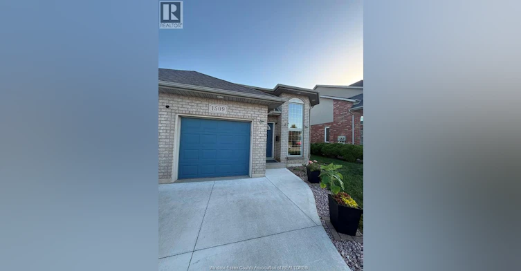 1509 Durocher, Lasalle, ON, N9H 2R1 - 2