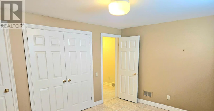 192 Woodside Drive, St. Catharines, ON, L2T 1X6 - 31