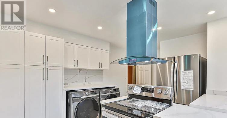 MAIN-6 Blithfield Avenue, Toronto, ON, M2K 1Y1 - 6
