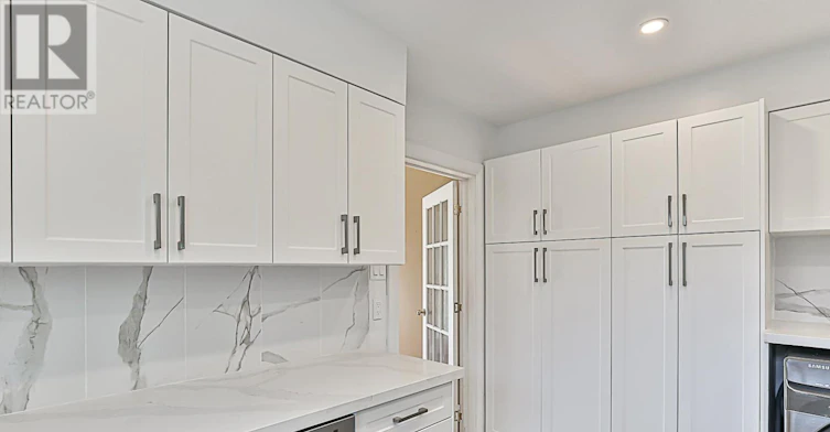 MAIN-6 Blithfield Avenue, Toronto, ON, M2K 1Y1 - 7