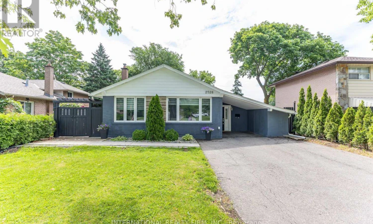 2528 Truscott Drive