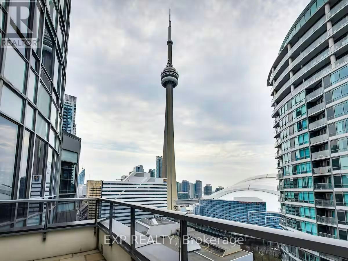 814-20 Blue Jays Way, Toronto, ON, M5V 3W6