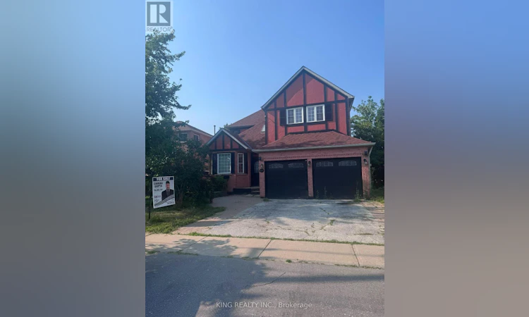 526 Grove Street E