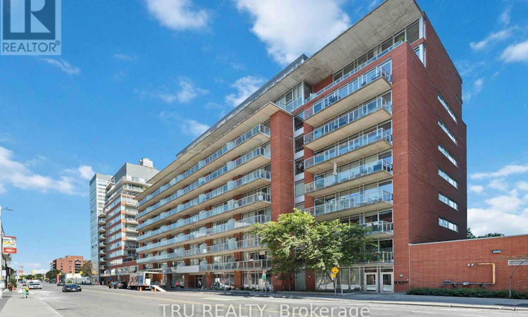412-383 Cumberland Street