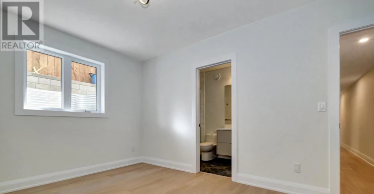 B-533 Broadhead Avenue, Ottawa, ON, K1Z 5R9 - 14