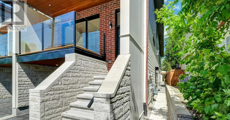 B-533 Broadhead Avenue, Ottawa, ON, K1Z 5R9 - 2