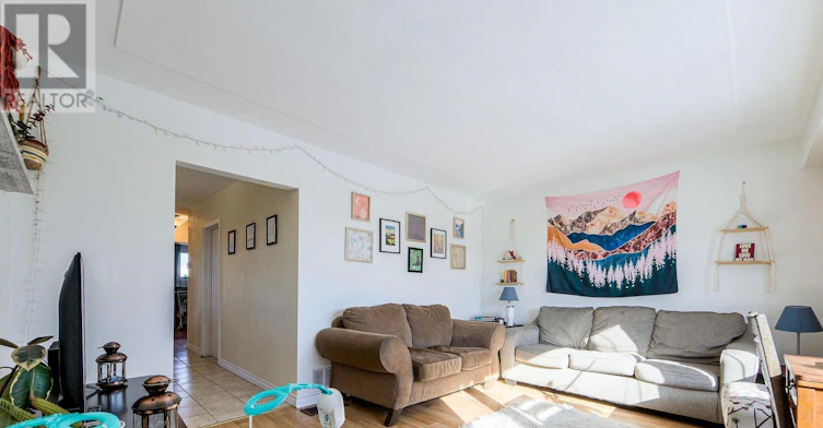 UPPER-151 Nugent Drive, Hamilton, ON, L8H 2N3 - 3