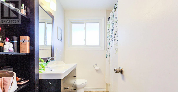UPPER-151 Nugent Drive, Hamilton, ON, L8H 2N3 - 13