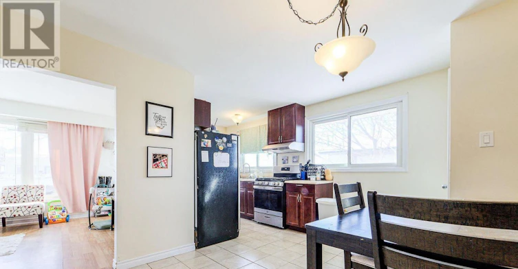 UPPER-151 Nugent Drive, Hamilton, ON, L8H 2N3 - 8