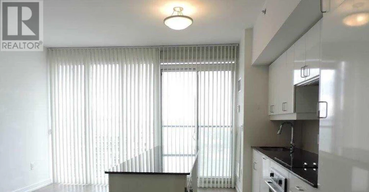 1702-426 University Avenue, Toronto, ON, M5G 1S9 - 2