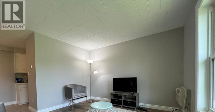 6563 Thornberry, Windsor, ON, N8T 3A6 - 7