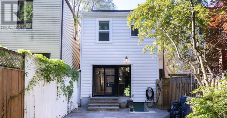 82 Frizzell Avenue, Toronto, ON, M4J 1E3 - 21