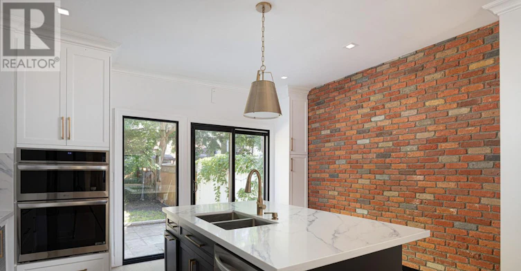 82 Frizzell Avenue, Toronto, ON, M4J 1E3 - 7