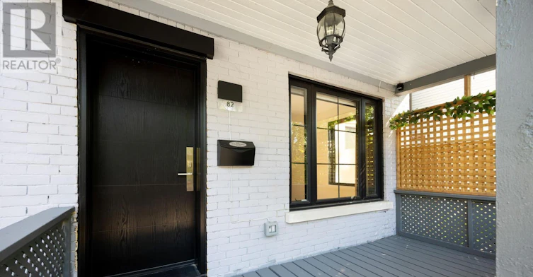 82 Frizzell Avenue, Toronto, ON, M4J 1E3 - 2
