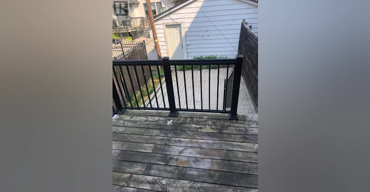 3-2174 Queen Street E, Toronto, ON, M4E 1E4 - 12