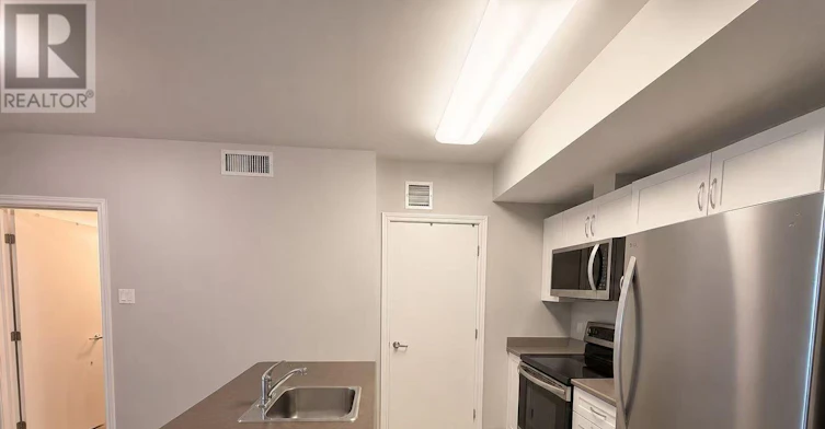 1007-234 Rideau Street, Ottawa, ON, K1N 0A9 - 8