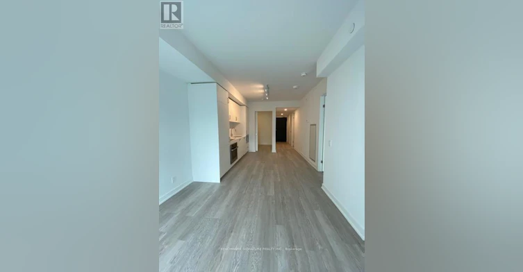 2515-88 Queen Street E, Toronto, ON, M5C 0B6 - 4