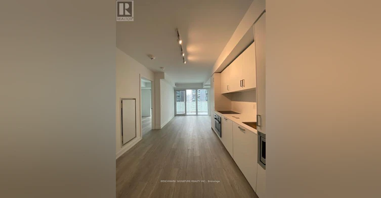 2515-88 Queen Street E, Toronto, ON, M5C 0B6 - 5