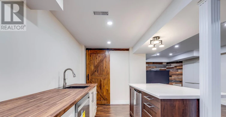 285 Great Lakes Boulevard, Oakville, ON, L6L 6V2 - 43