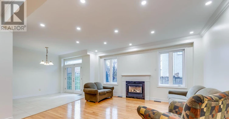 285 Great Lakes Boulevard, Oakville, ON, L6L 6V2 - 12