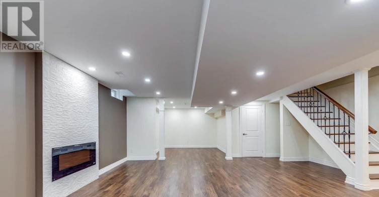 285 Great Lakes Boulevard, Oakville, ON, L6L 6V2 - 38