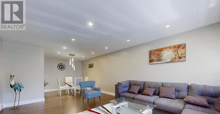 UPPER LEVEL-1139 Shadeland Drive, Mississauga, ON, L5C 1P2 - 4