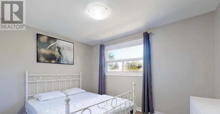 UPPER LEVEL-1139 Shadeland Drive, Mississauga, ON, L5C 1P2 - 15