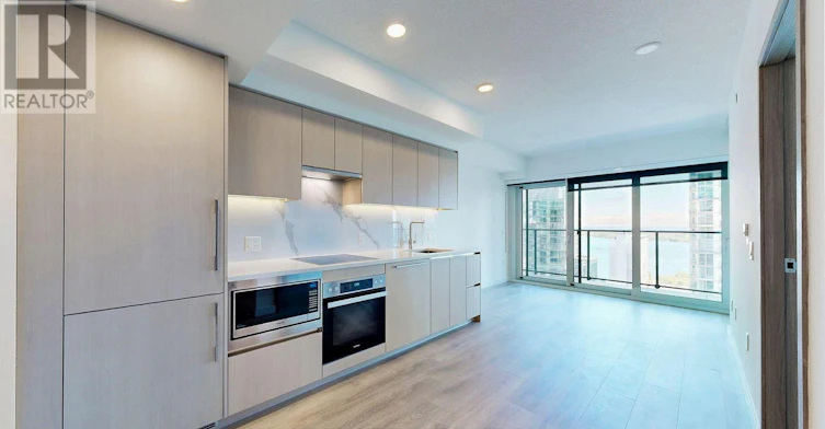 5206-1 Concord Cityplace Way, Toronto, ON, M5V 0X3 - 2