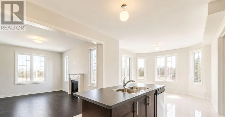 539 Settlers Road W, Oakville, ON, L6M 0N7 - 6